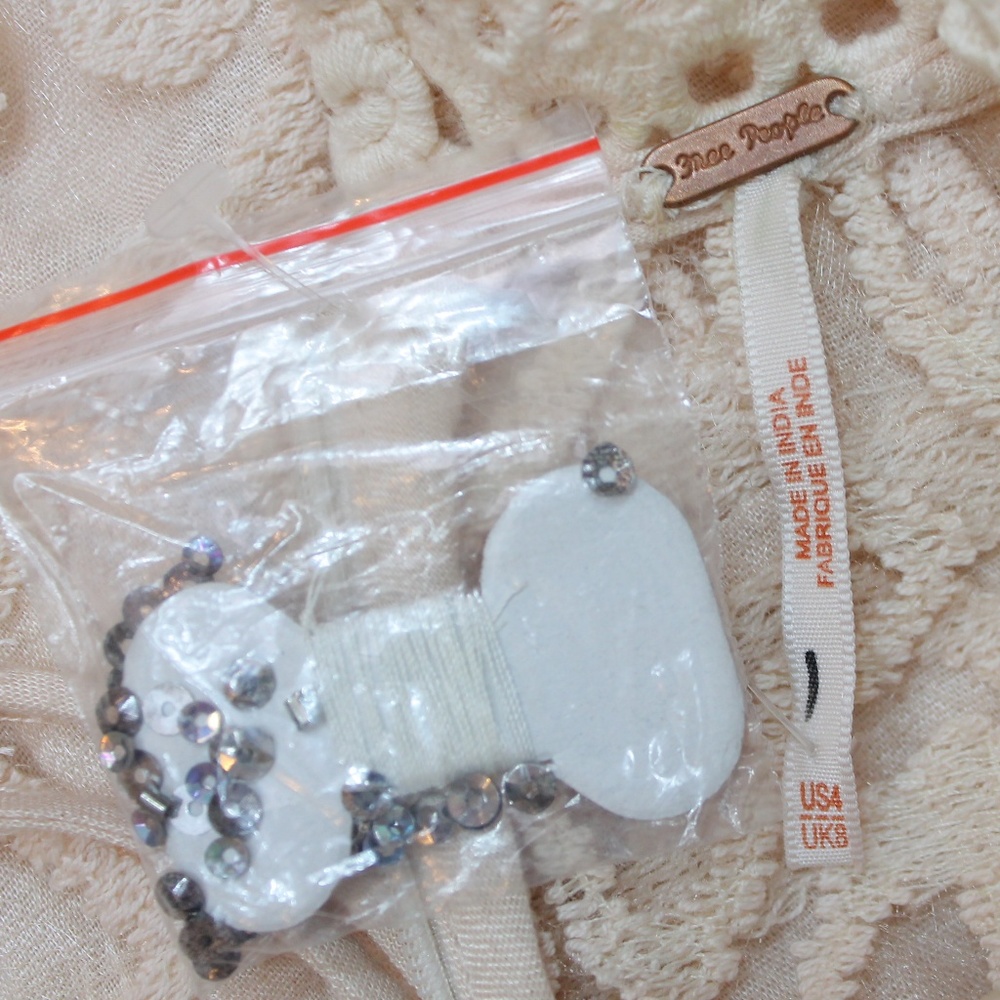 Free People North Star Jewel Lace Dress 4 NWOT - Picture 8 of 8